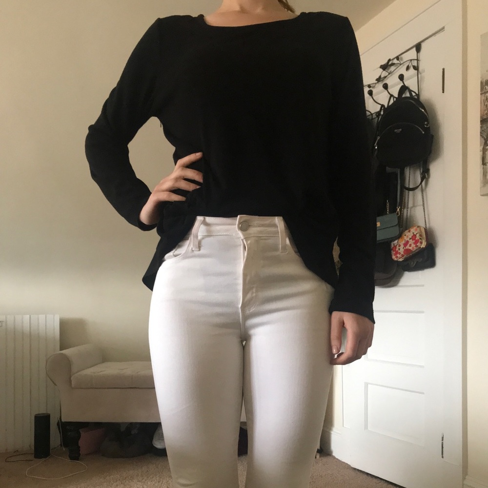 Black Beautiful Top
